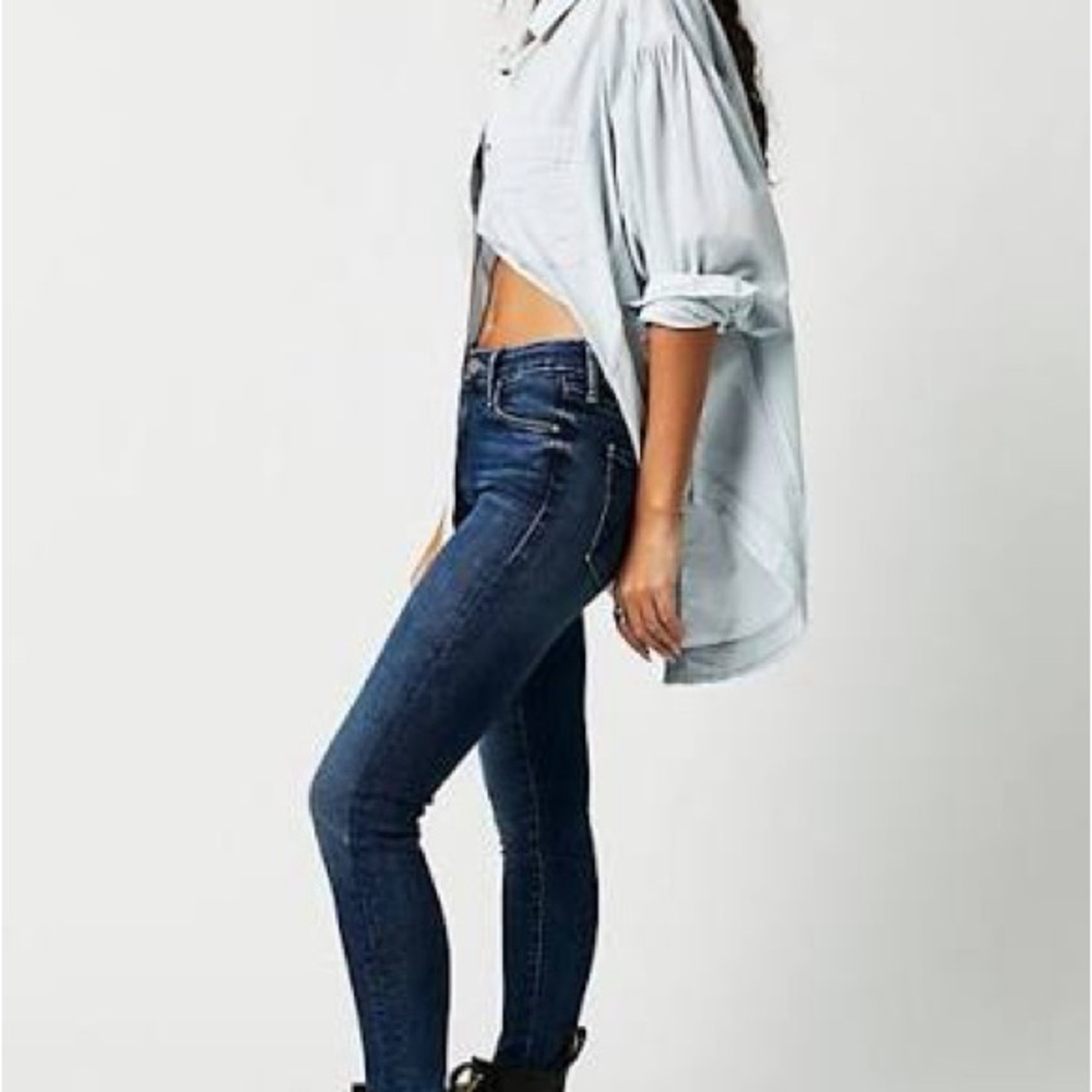 MOTHER High Waisted Looker Ankle Fray, Tongue and Chic